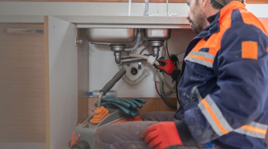 Professional slab leak plumber services in Robert Lee, TX